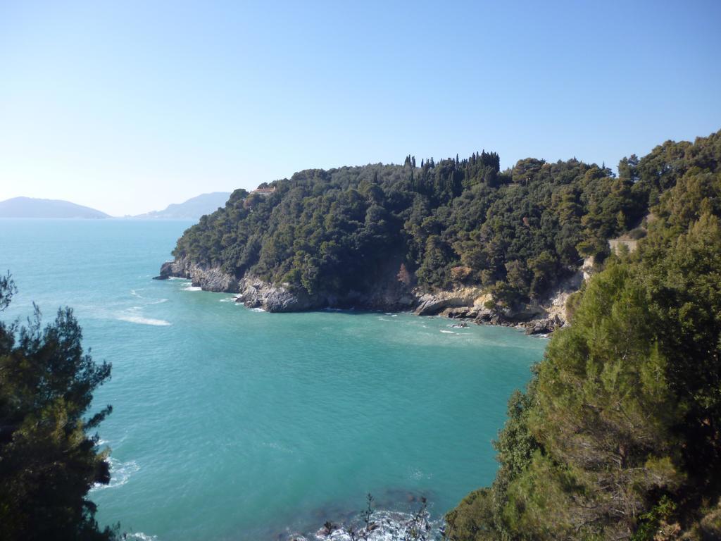 Lo Chalet Sul Golfo La Spezia Exteriör bild